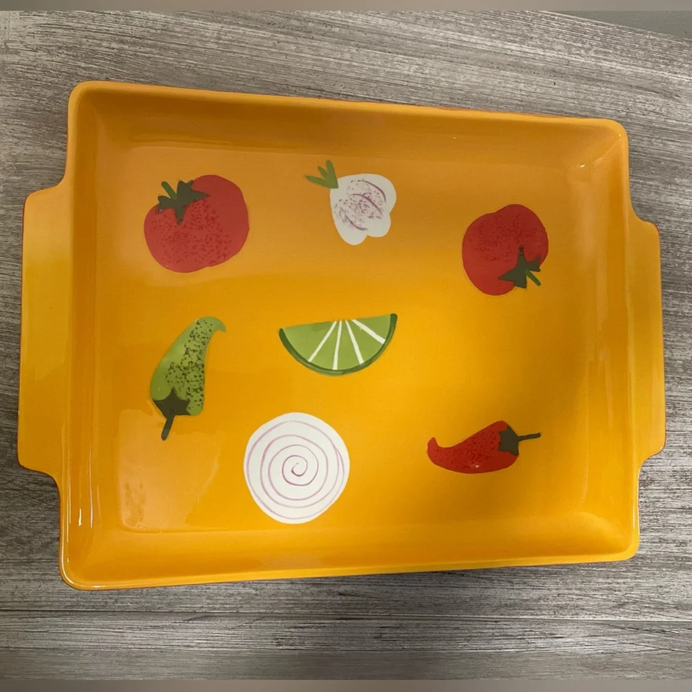 Crate & Barrel Mambo Vegetable Tray Platter